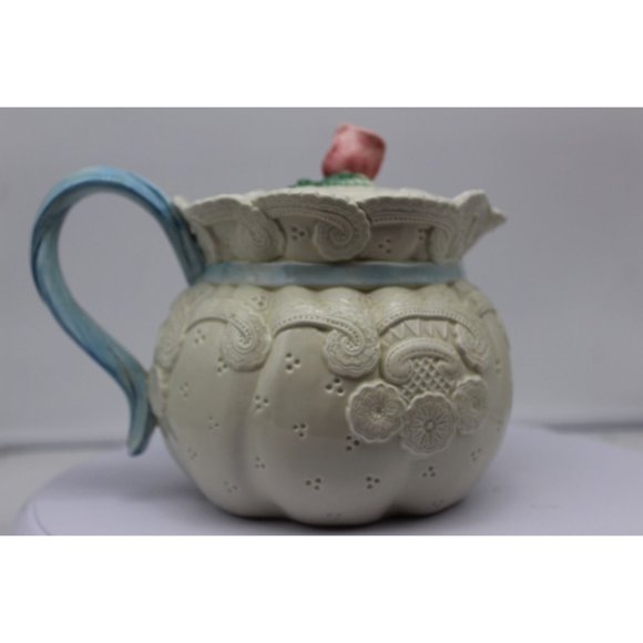 Fitz & Floyd - Victorian Lace Collection Teapot - Hydrangea & Roses - Picture 3 of 7